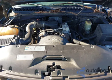 2002 Chevrolet Silverado 1500 from USA, damaged, VIN 1GCEC14W12Z264425